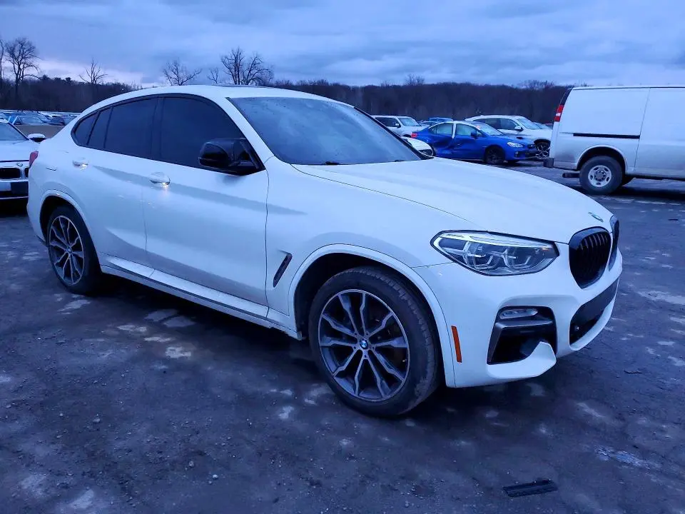 2019 BMW X4 M40I  
