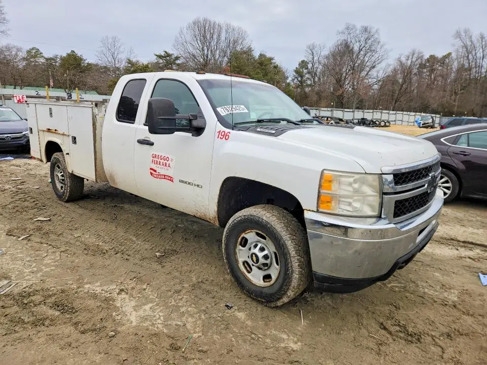 2011 CHEVROLET SILVERADO C2500 HEAVY DUTY  