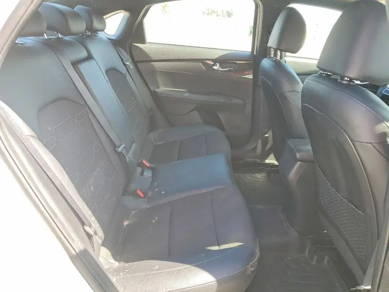2023 KIA FORTE GT LINE  