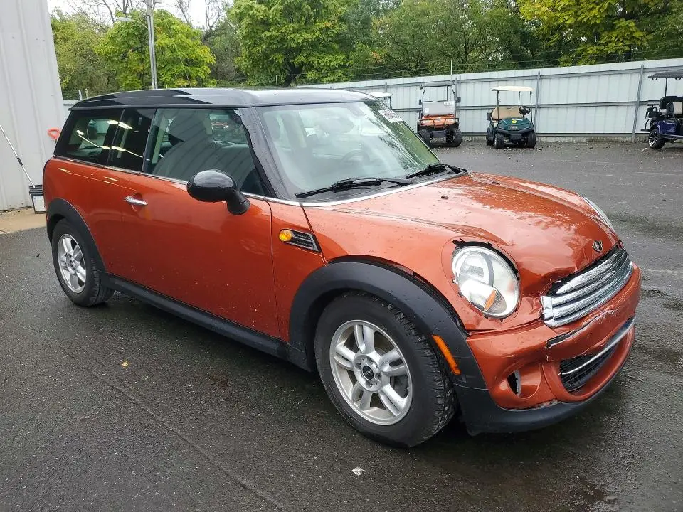 2013 MINI COOPER CLUBMAN  