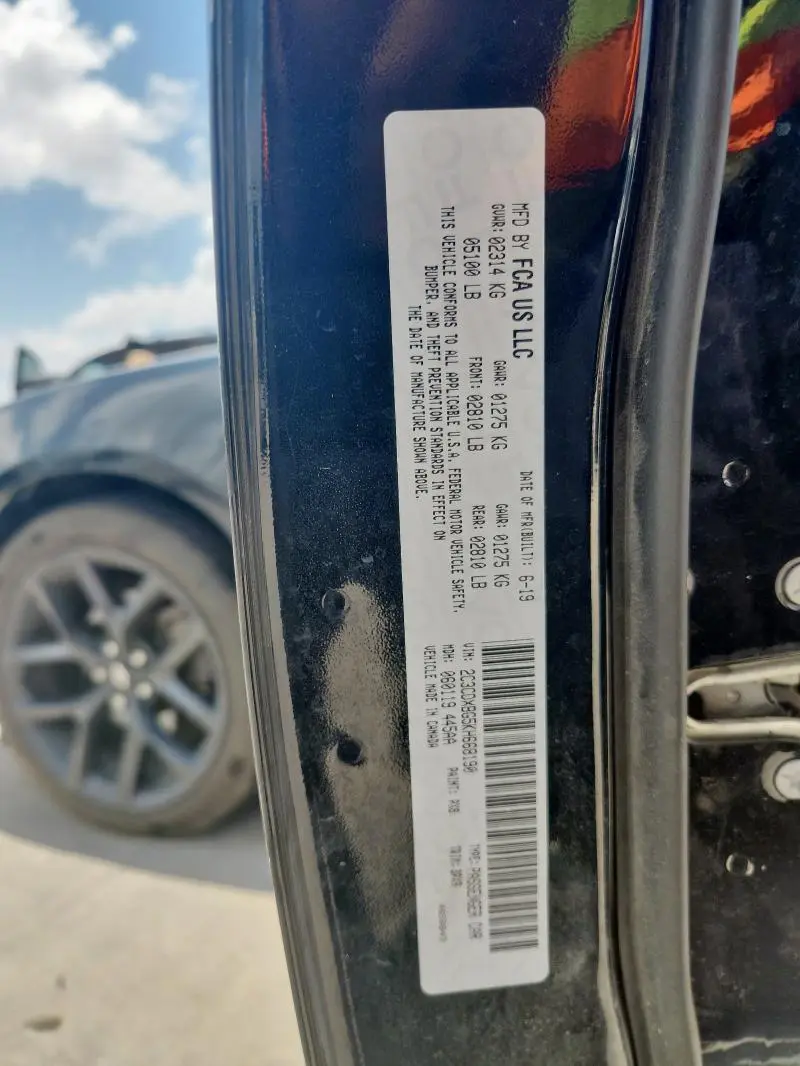2019 DODGE CHARGER SXT  