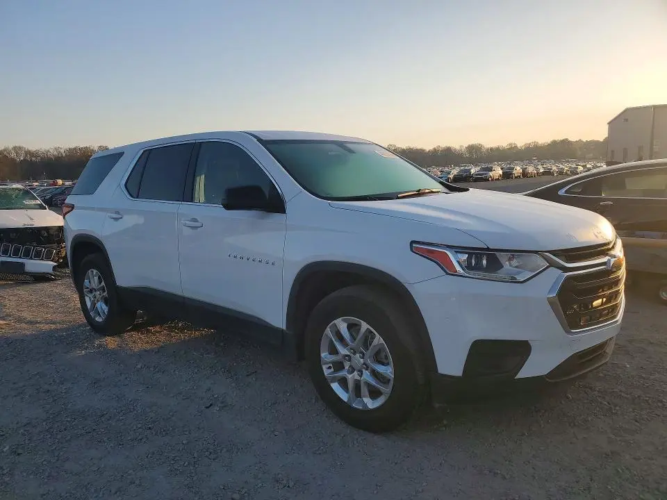 2021 CHEVROLET TRAVERSE LS  