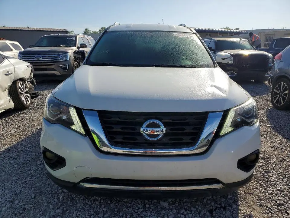 2019 NISSAN PATHFINDER SV  