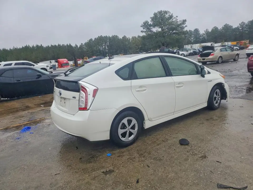 2014 TOYOTA PRIUS   
