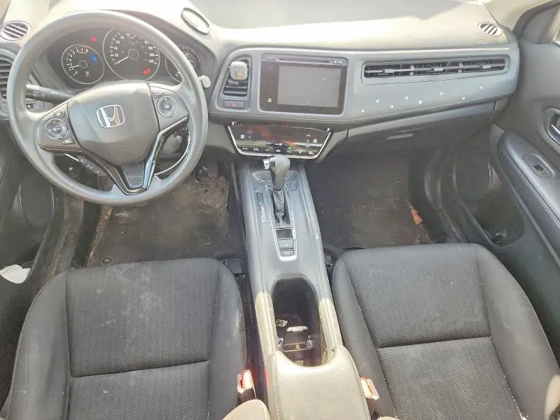 2016 HONDA HR-V LX  