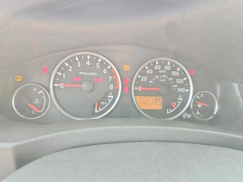 2011 NISSAN PATHFINDER S  