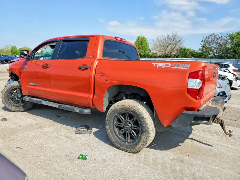 2018 TOYOTA TUNDRA CREWMAX SR5  