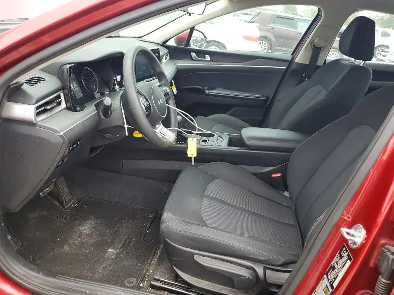 2022 KIA K5 LX  