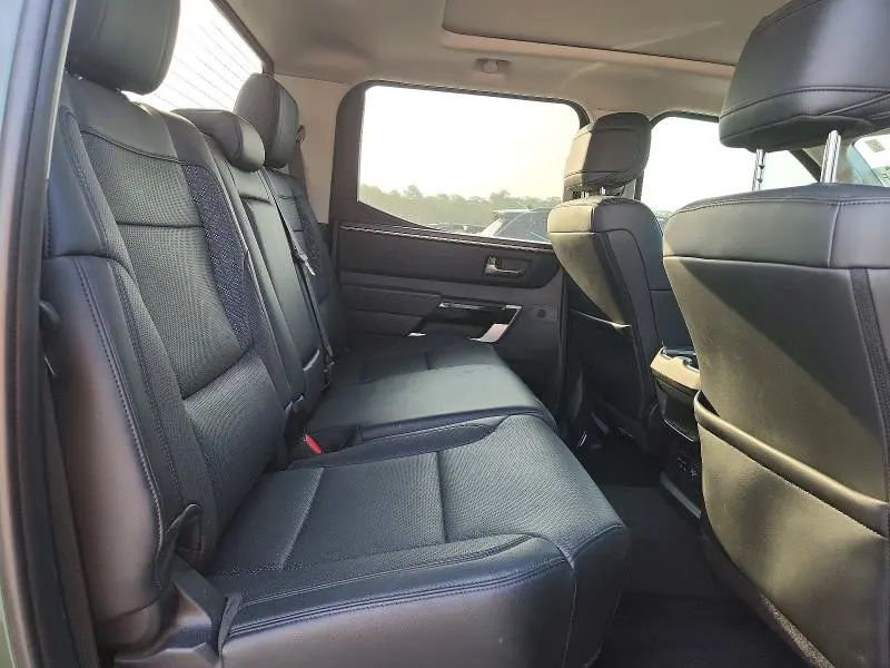 2022 TOYOTA TUNDRA CREWMAX LIMITED  