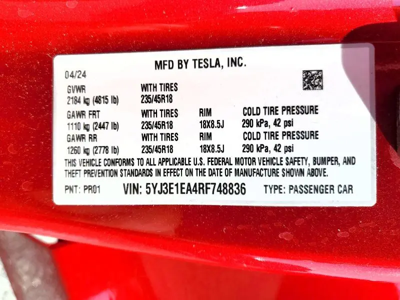 2024 TESLA MODEL 3   