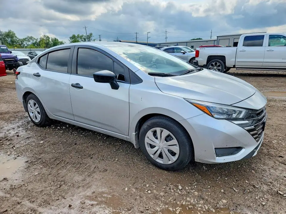 2025 NISSAN VERSA S  