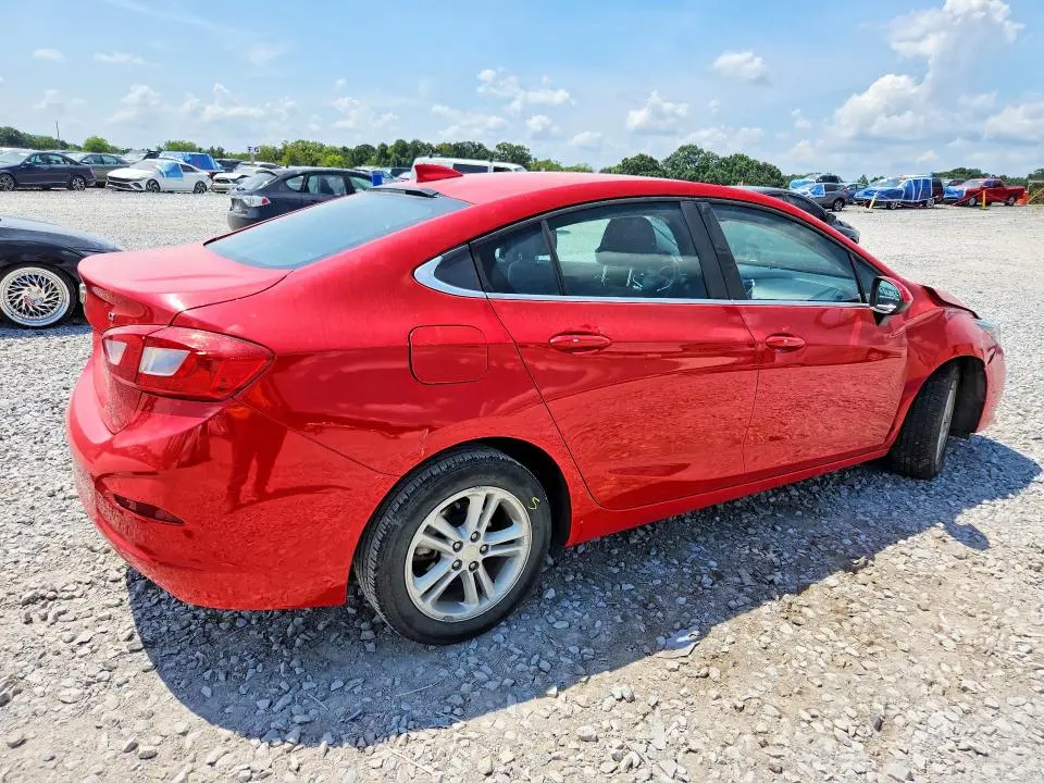 2017 CHEVROLET CRUZE LT  