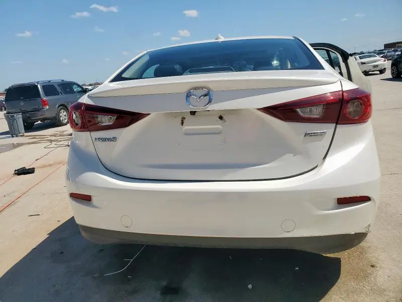 2016 MAZDA 3 GRAND TOURING  