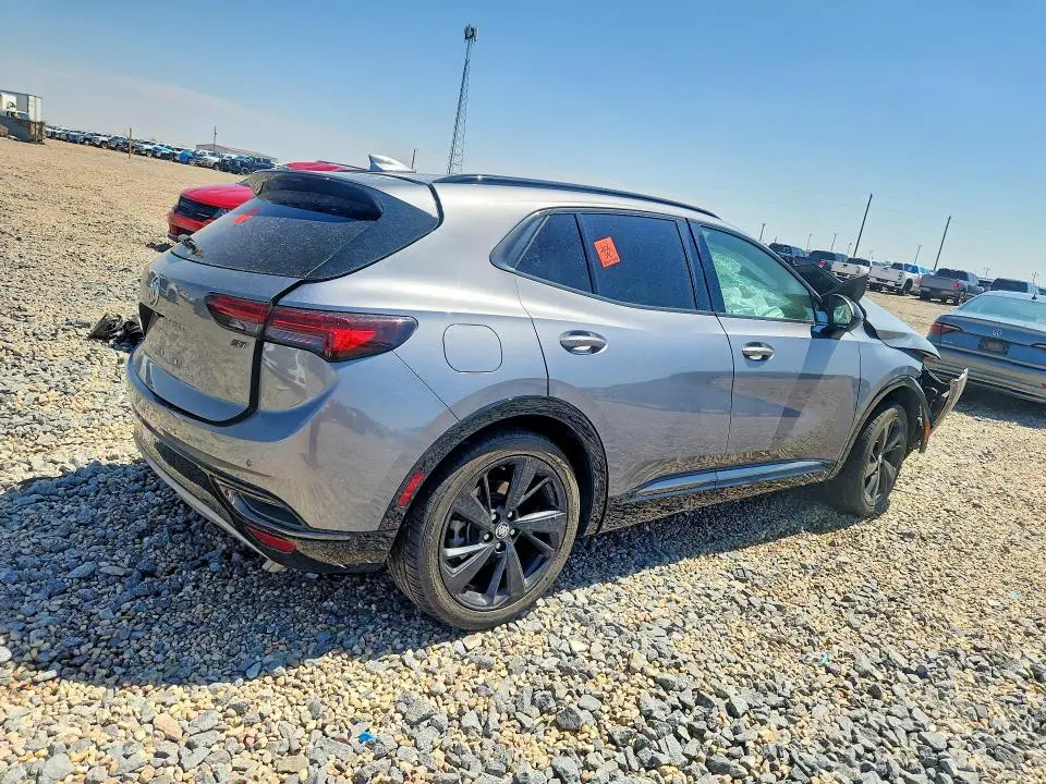 2022 BUICK ENVISION ESSENCE  