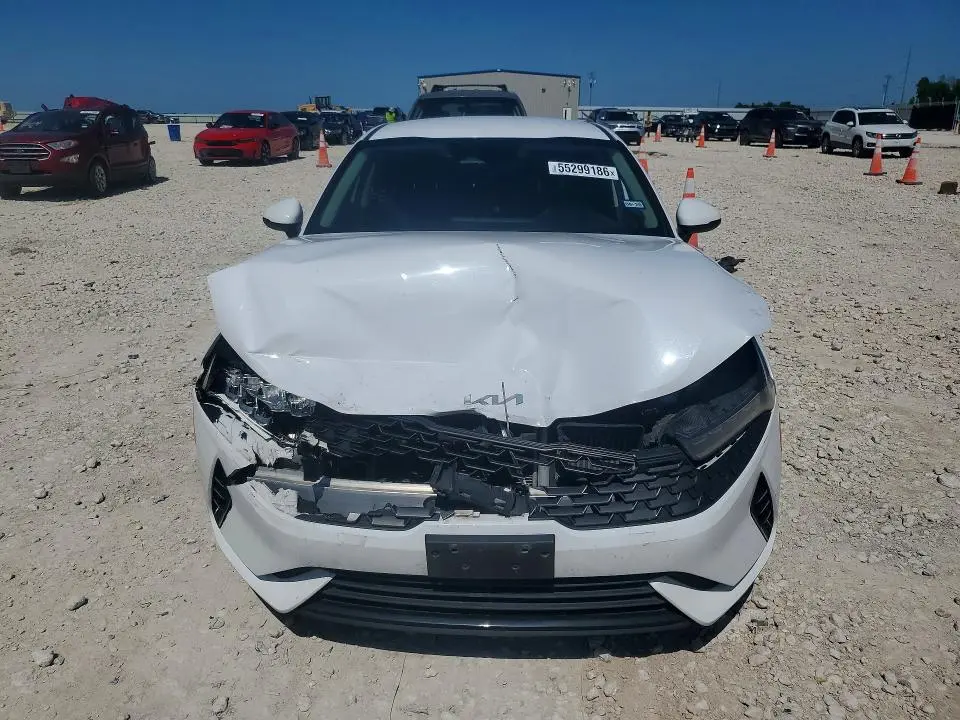 2022 KIA K5 LXS  