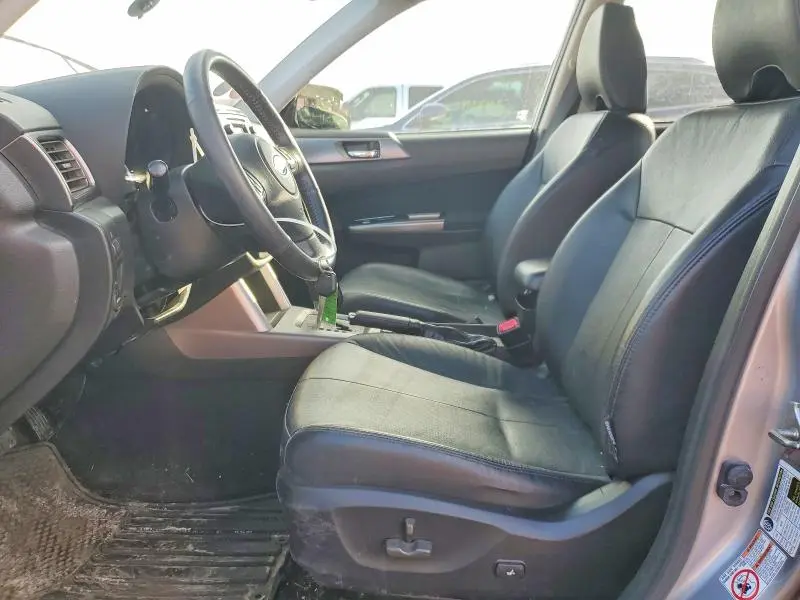 2013 SUBARU FORESTER LIMITED  