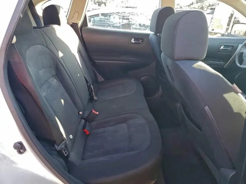 2015 NISSAN ROGUE SELECT S  