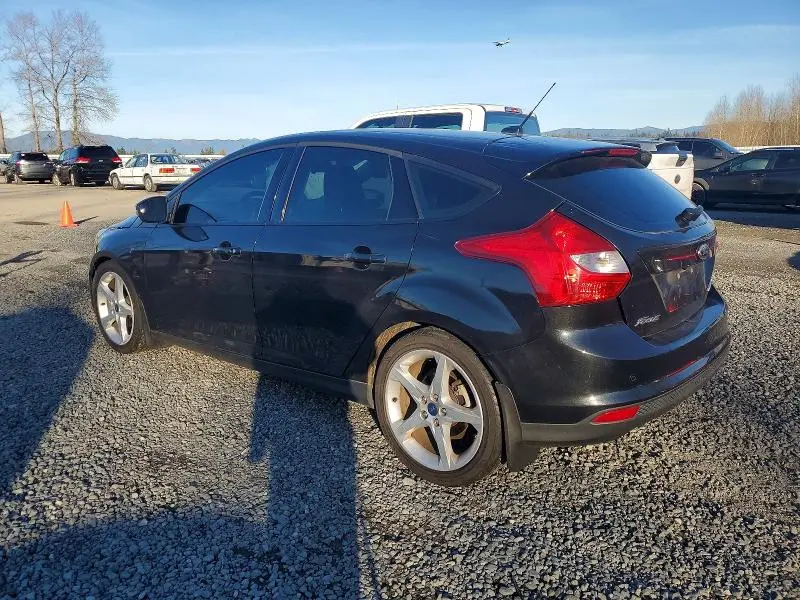 2012 FORD FOCUS TITANIUM  