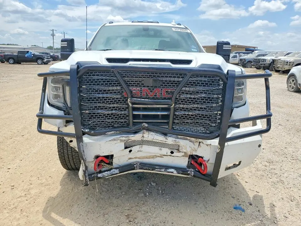 2022 GMC SIERRA K3500 AT4  