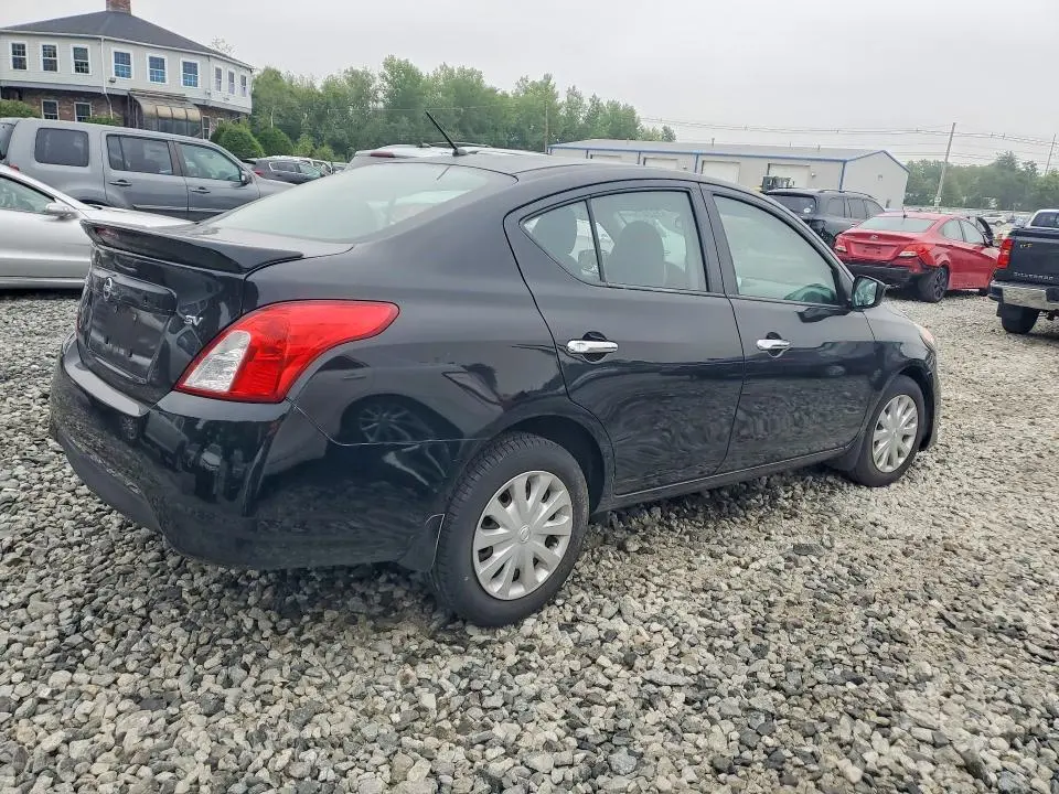 2017 NISSAN VERSA 1.6 SV  