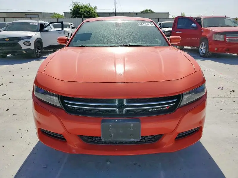 2016 DODGE CHARGER SE  