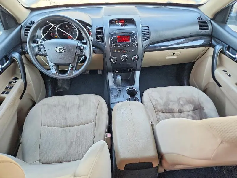 2011 KIA SORENTO   