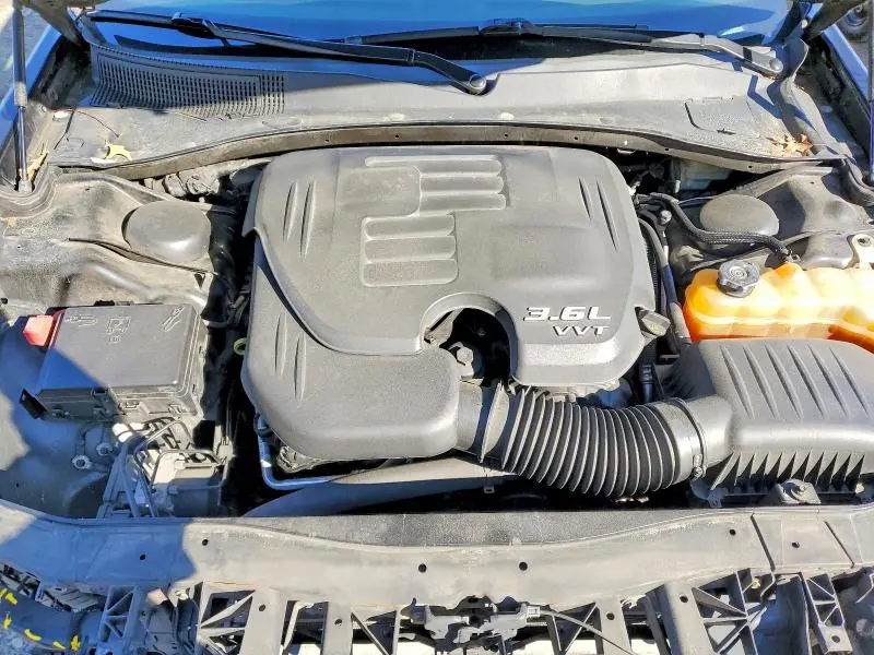 2013 CHRYSLER 300   