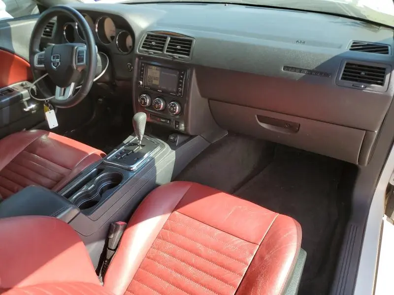 2013 DODGE CHALLENGER SXT  