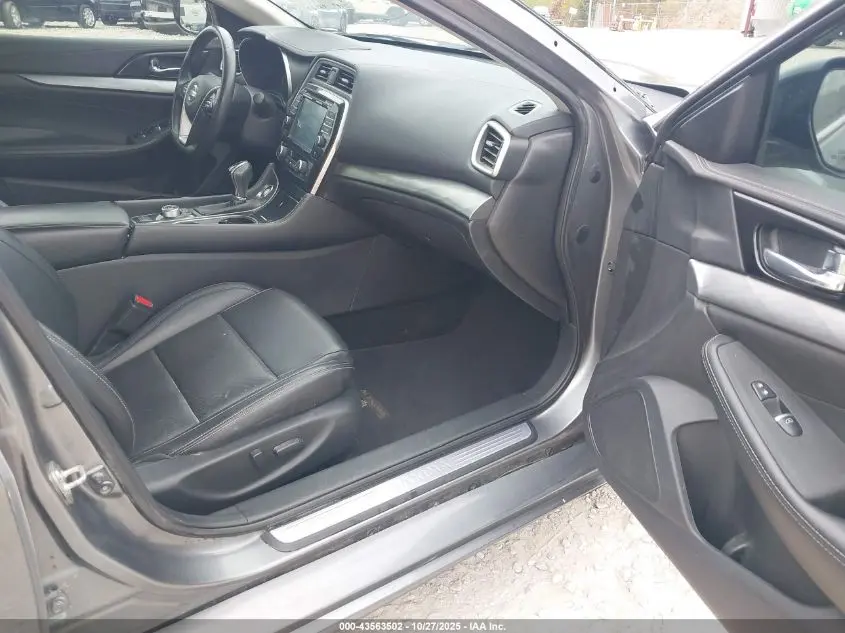 2018 NISSAN MAXIMA 3.5 SV