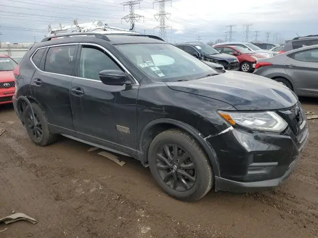 2017 NISSAN ROGUE SV