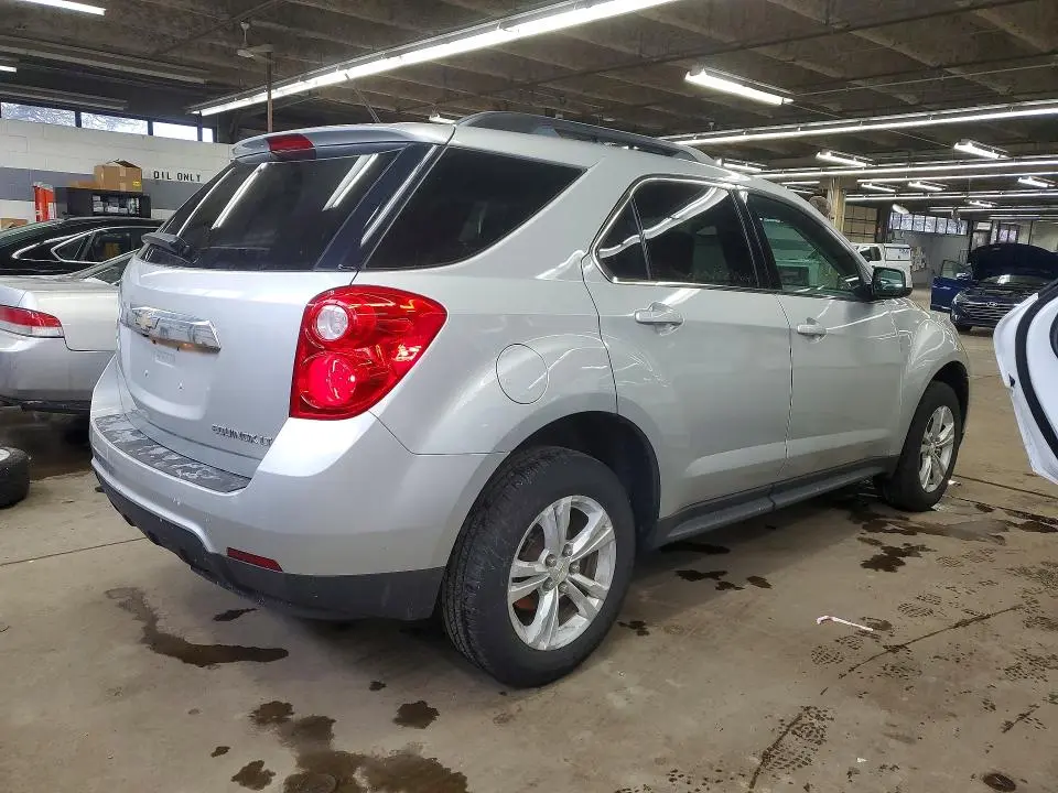 2015 CHEVROLET EQUINOX LT  