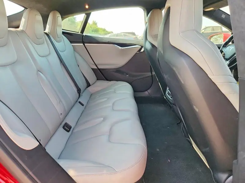 2016 TESLA MODEL S   