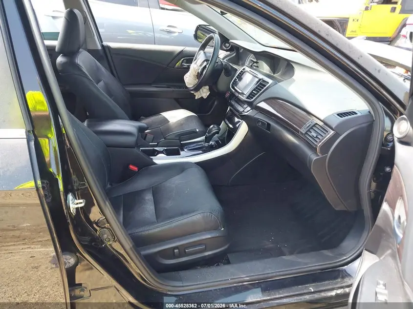 2017 HONDA ACCORD EX-L