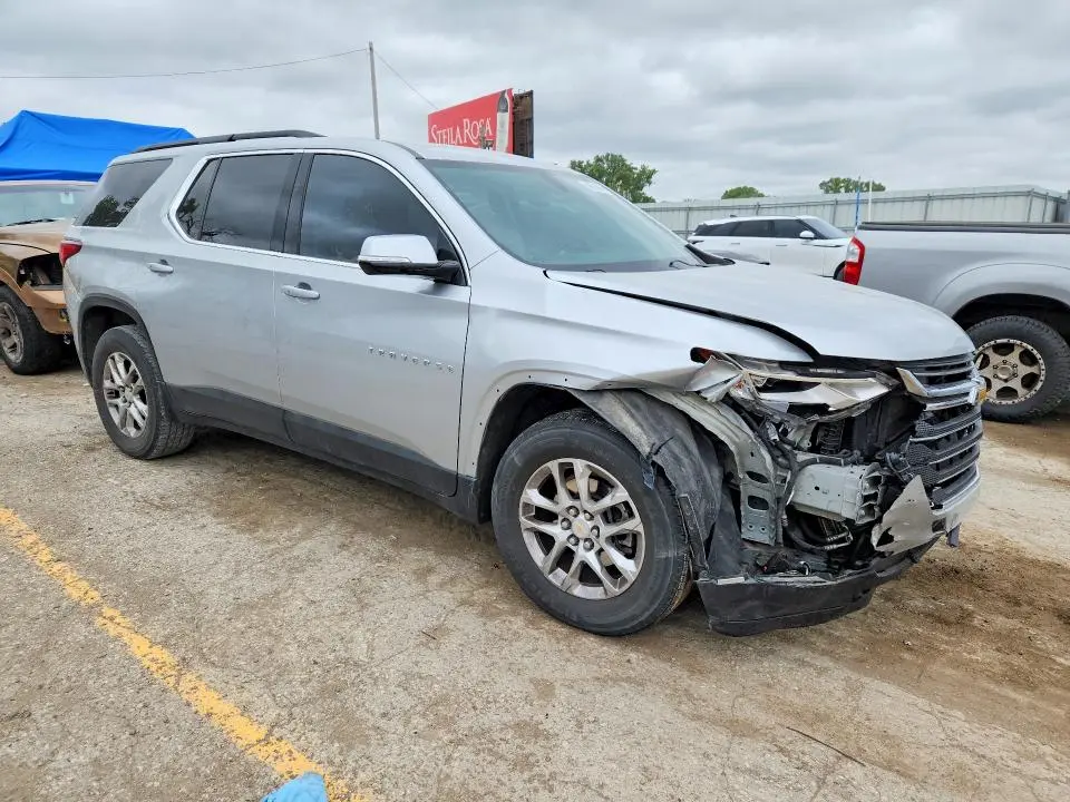 2019 CHEVROLET TRAVERSE LT  