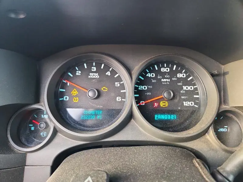 2011 CHEVROLET SILVERADO C1500 LS  