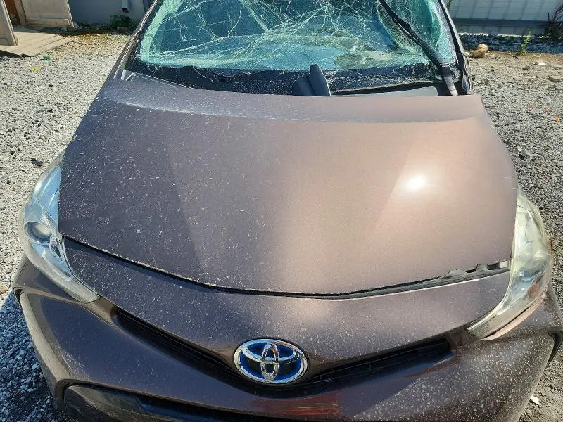 2015 TOYOTA PRIUS V THREE  