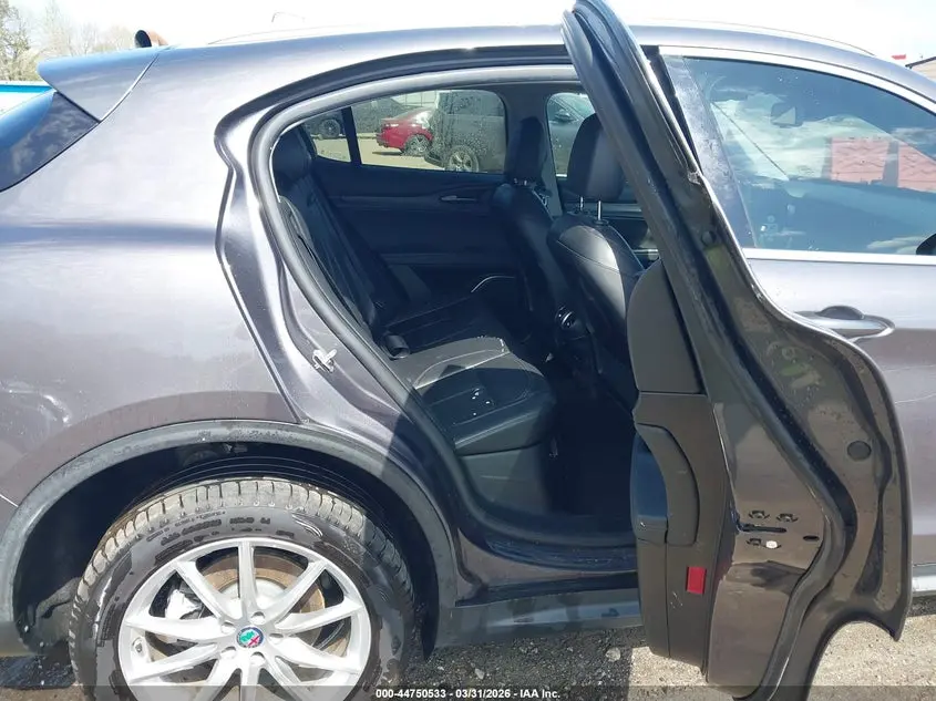 2018 ALFA ROMEO STELVIO TI AWD