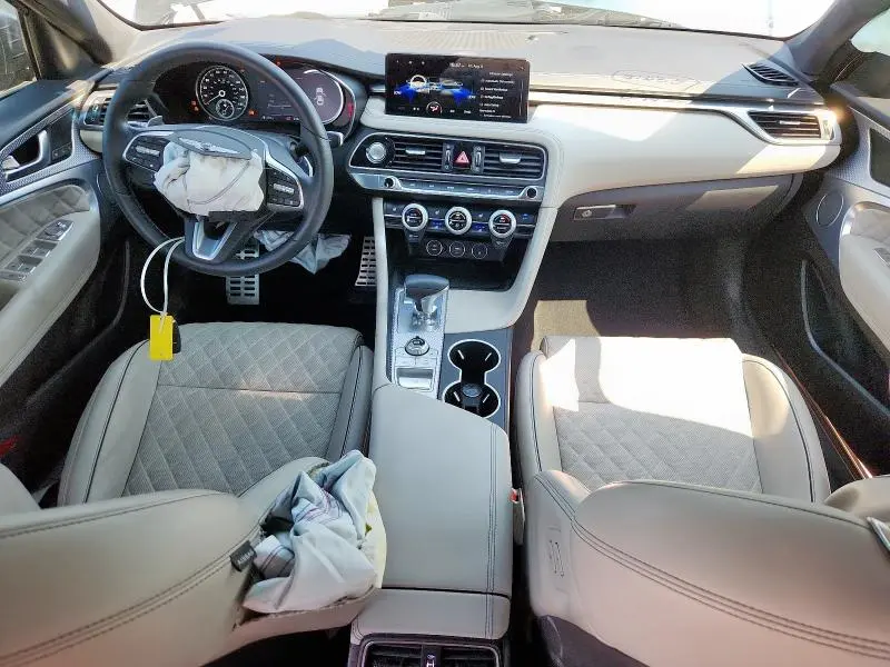 2023 GENESIS G70 BASE  