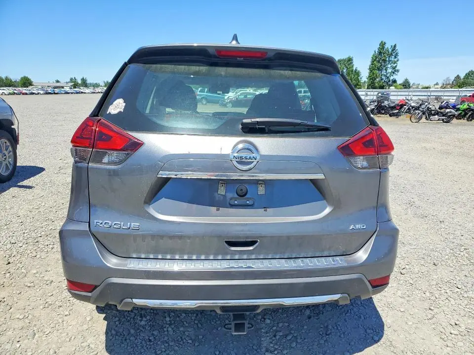 2018 NISSAN ROGUE S  