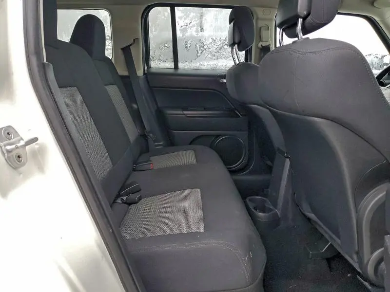 2010 JEEP PATRIOT SPORT  