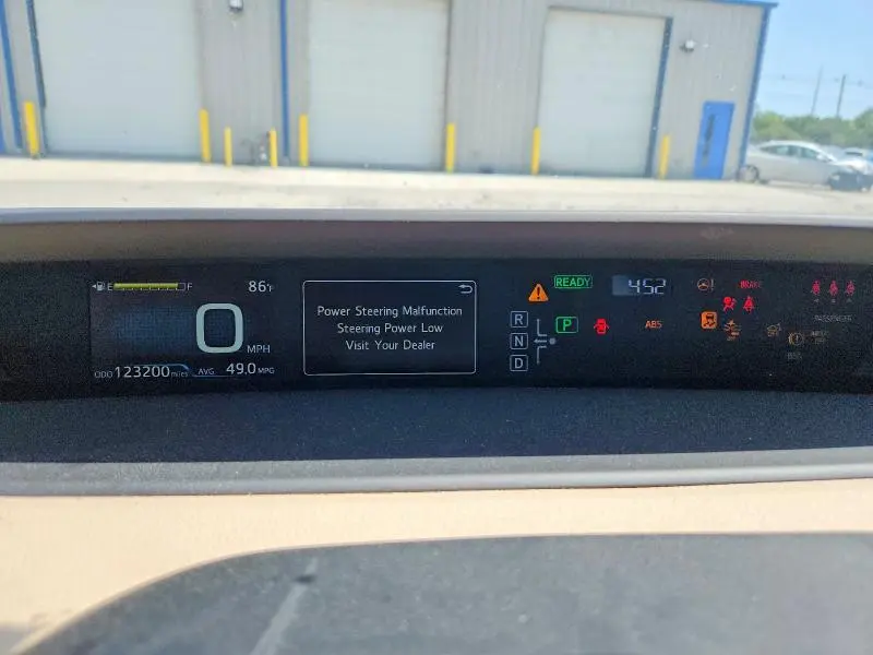 2018 TOYOTA PRIUS FOUR  
