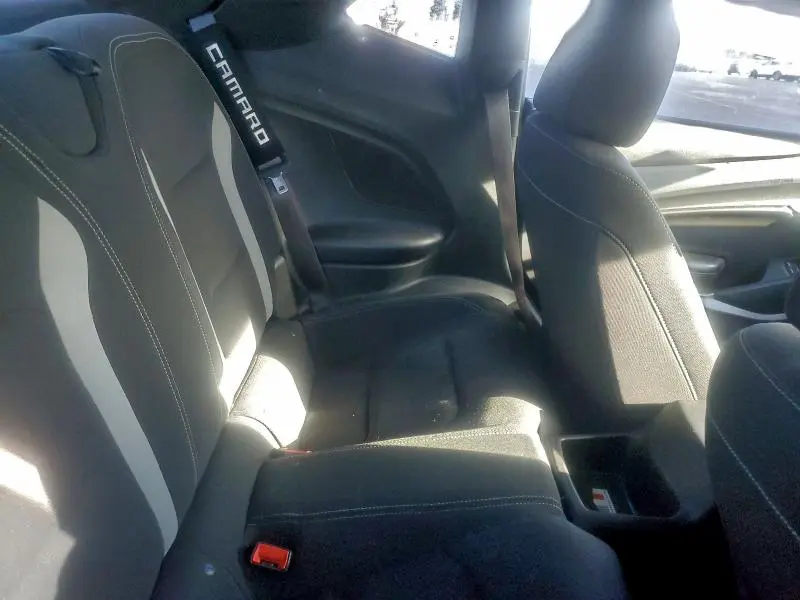2016 CHEVROLET CAMARO LT  