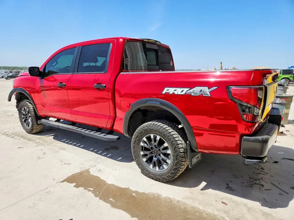 2021 NISSAN TITAN PRO-4X  