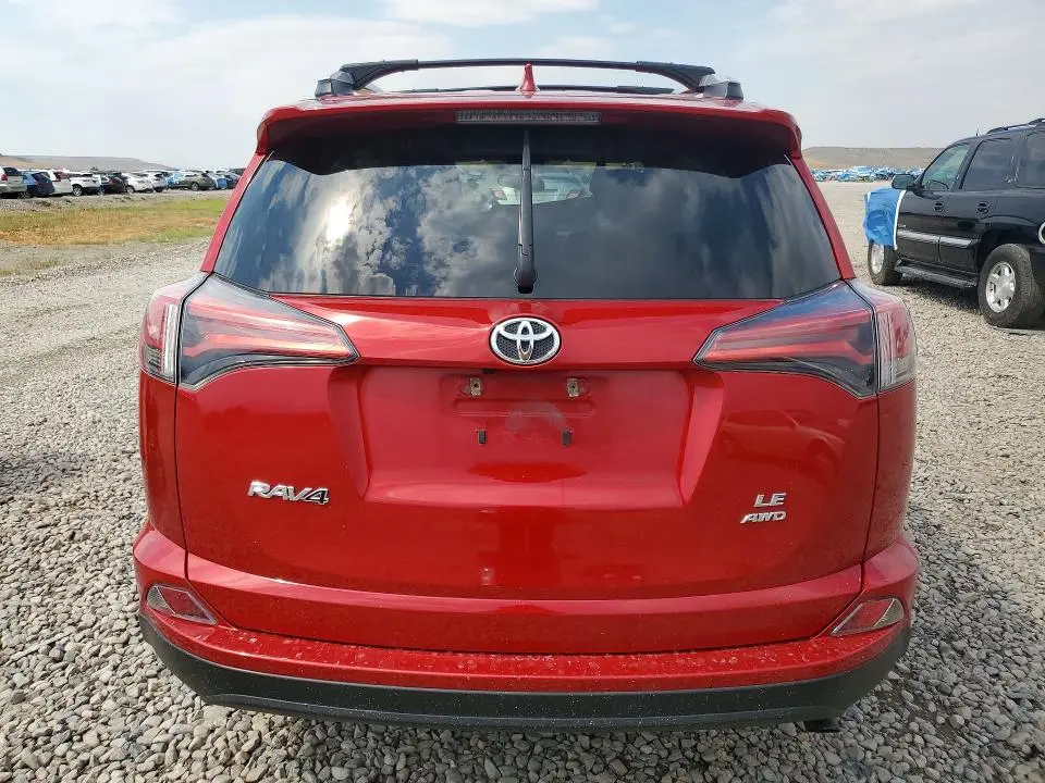2016 TOYOTA RAV4 LE  