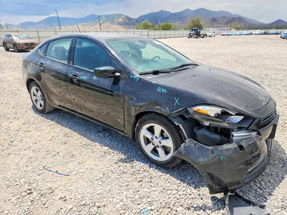 2016 DODGE DART SXT  
