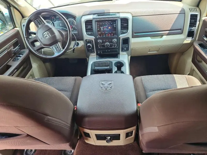 2018 RAM 1500 SLT  