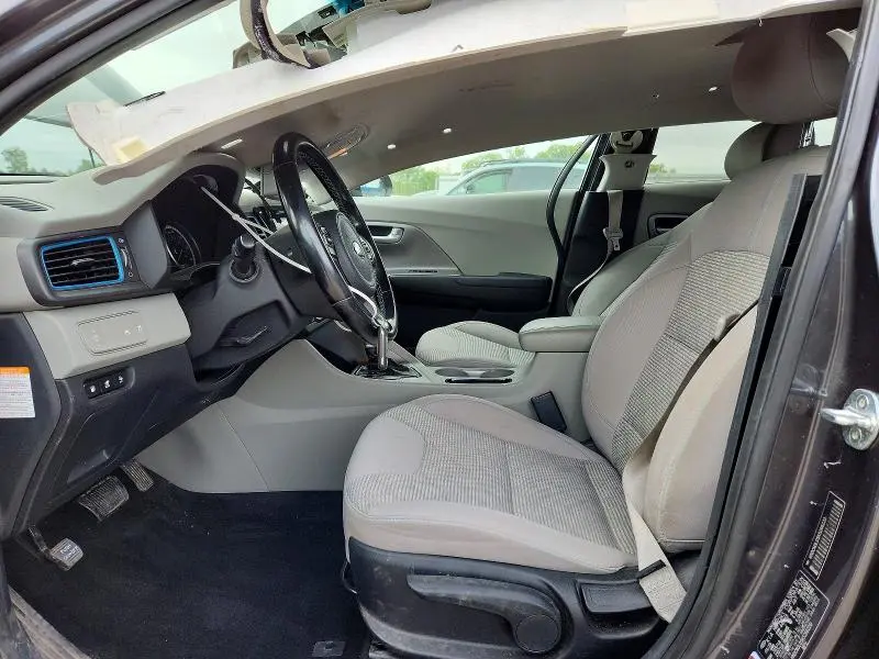 2019 KIA NIRO LX  