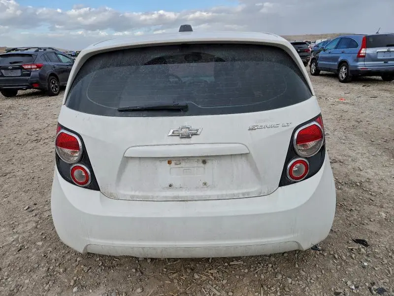 2015 CHEVROLET SONIC LT  