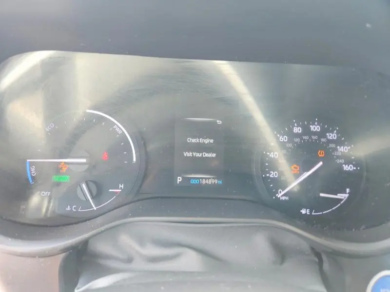 2022 TOYOTA SIENNA LE  