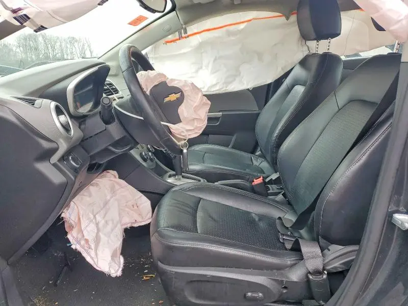 2018 CHEVROLET SONIC PREMIER  